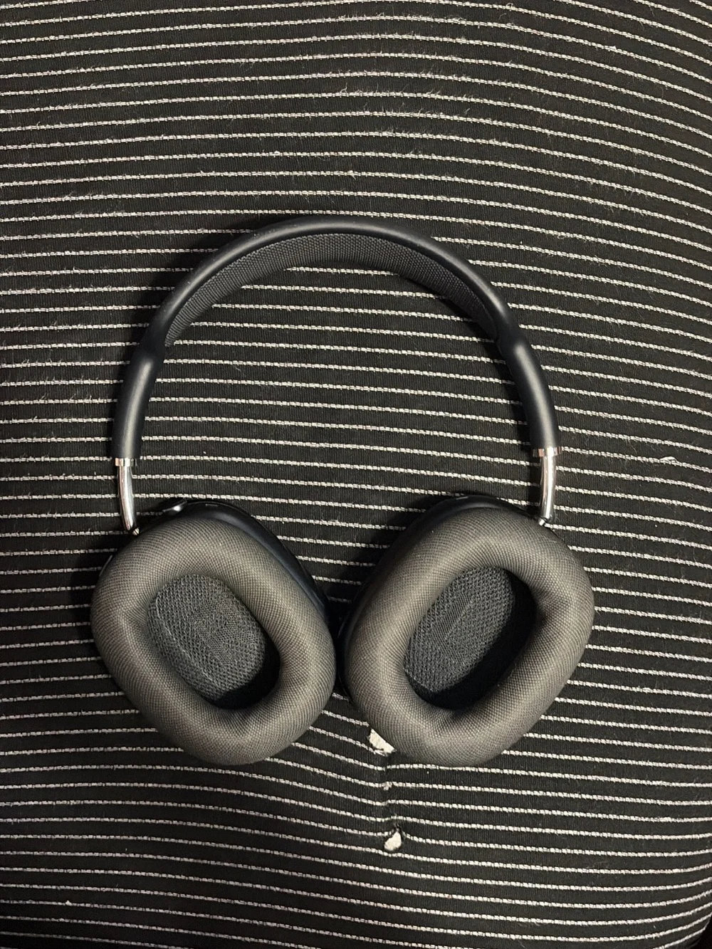Apple Air max headphones